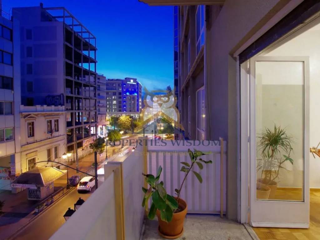 Θέα από μπαλκόνι