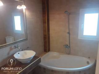 Forumland Real Estate, Μπάνιο