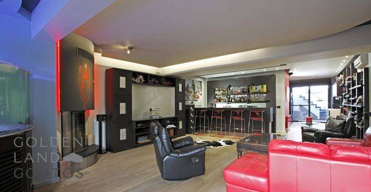 Εσωτερικοι χώροι