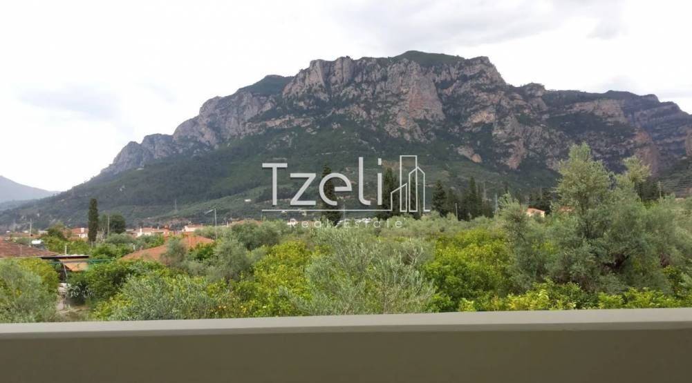 Θέα απο μπαλκόνι