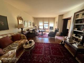 Forumland Real Estate, Σαλόνι με τζάκι