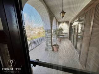 Forumland Real Estate, Berantes