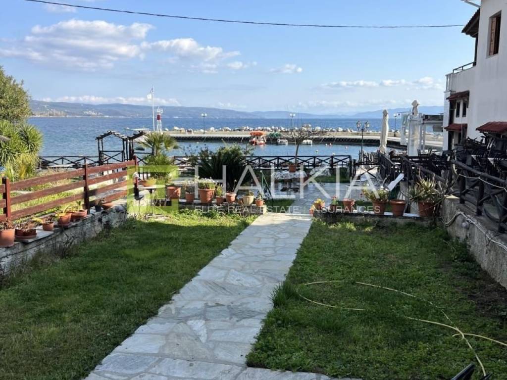 Θέα από μπαλκόνι