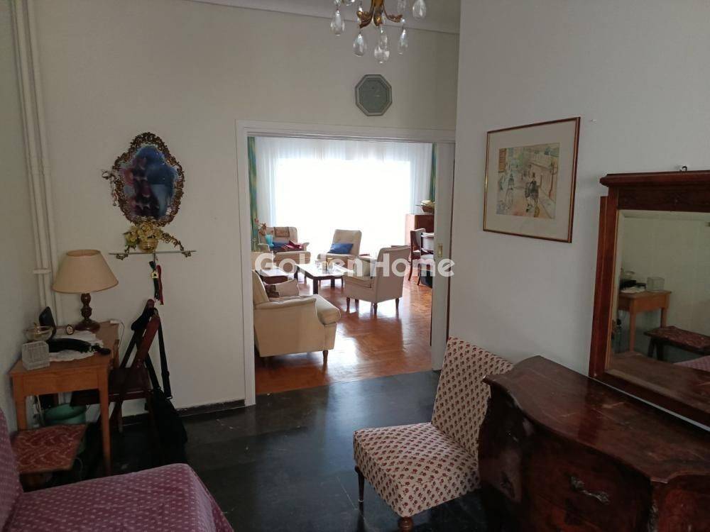 Χολ - Διάδρομος