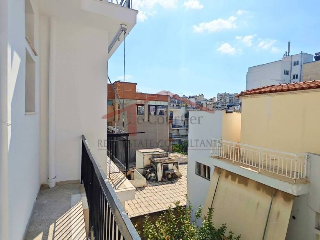 Θέα από μπαλκόνι