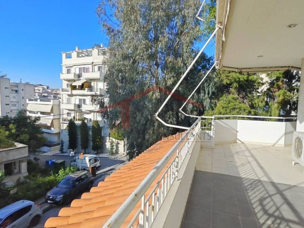 Θέα από μπαλκόνι