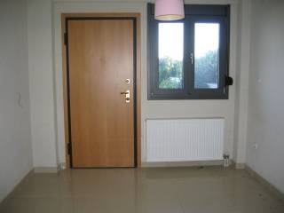 είσοδος υπόγειου