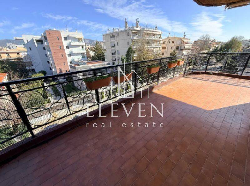 Θέα από μπαλκόνι