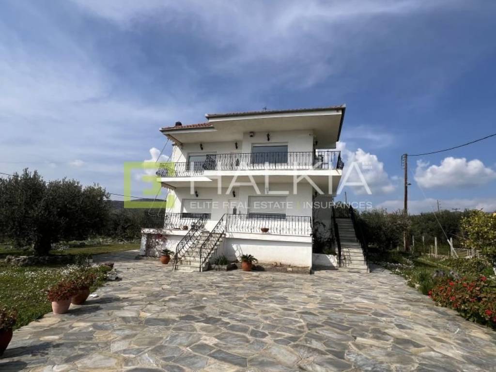 Θέα από μπαλκόνι