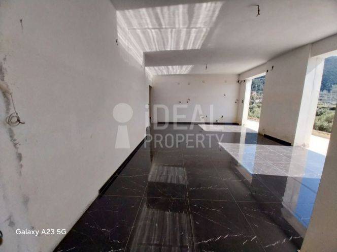 Σαλοκουζίνα