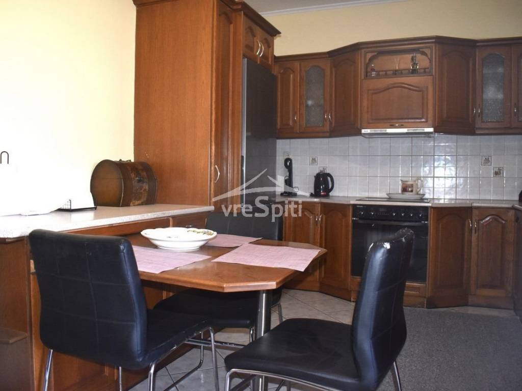 ΑΠΟΨΗ ΚΟΥΖΙΝΑΣ-ΚΑΤΩ ΕΠΙΠΕΔΟ