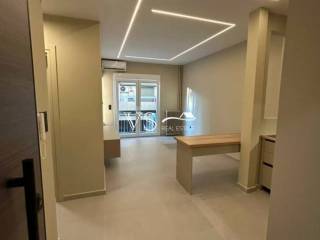 Σαλοκουζίνα