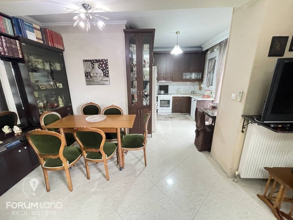 Forumland Real Estate, Σαλοκουζίνα