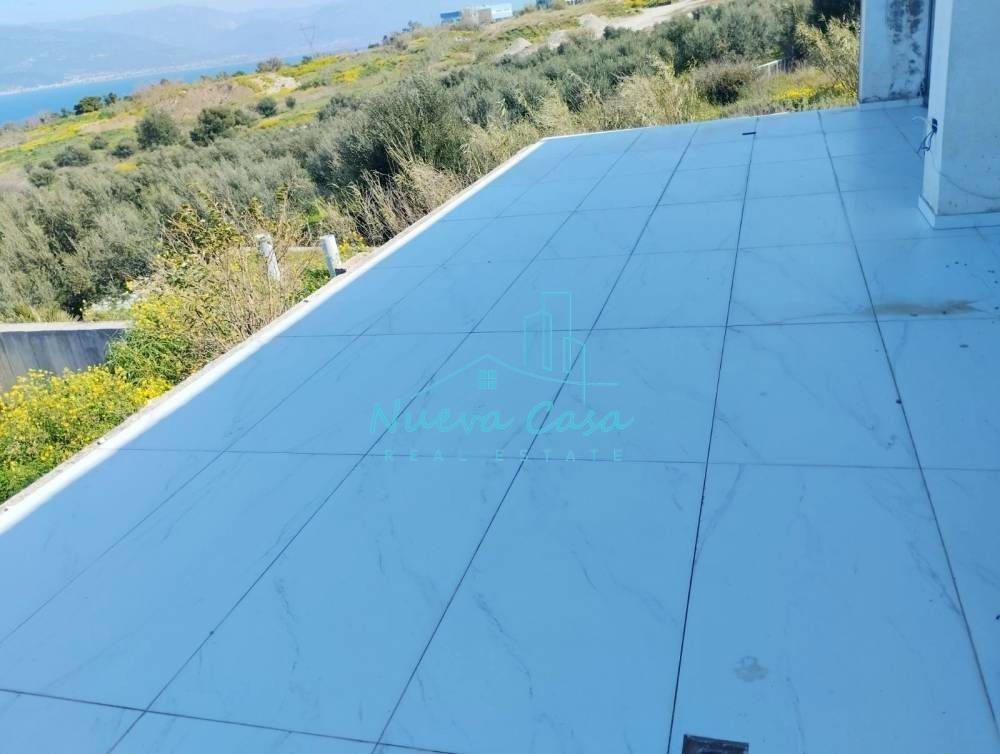 Θέα απο μπαλκόνι