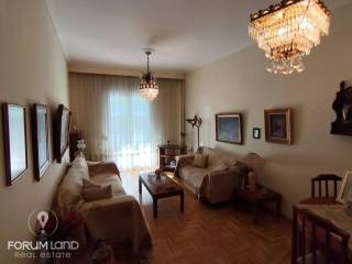 Forumland Real Estate, Σαλόνι