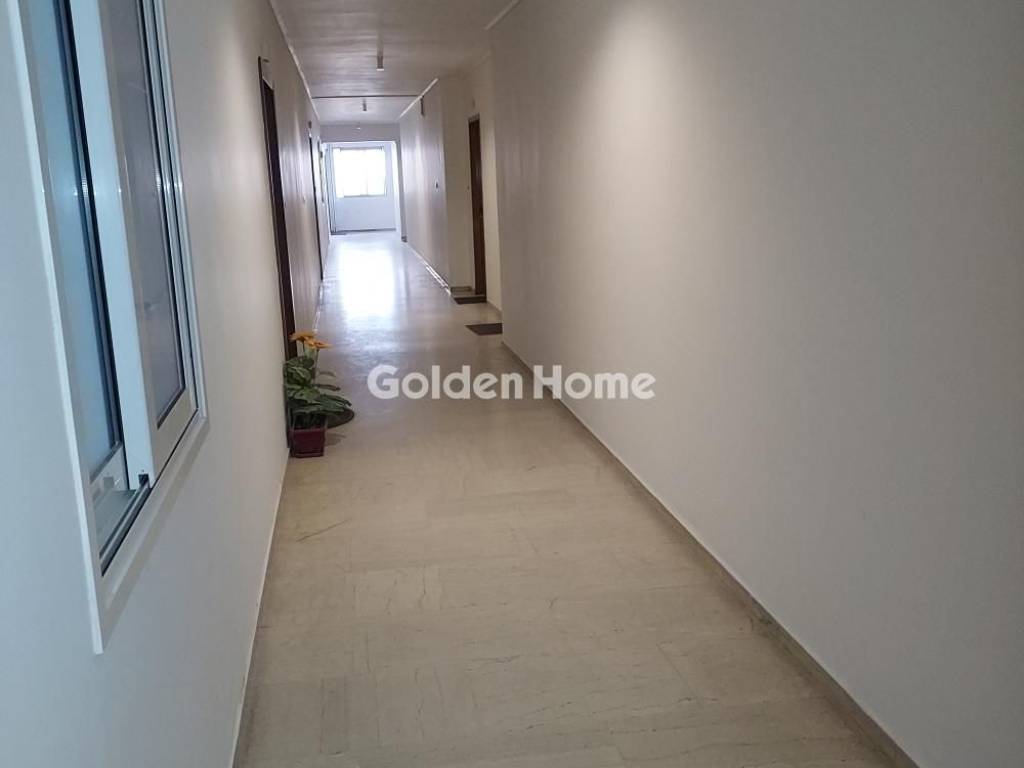 Χολ - Διάδρομος