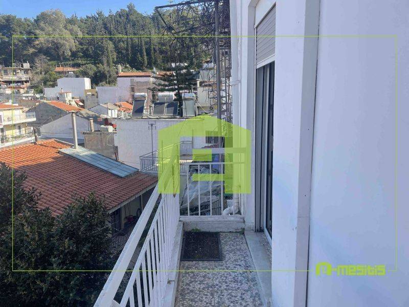 Θέα από μπαλκόνι