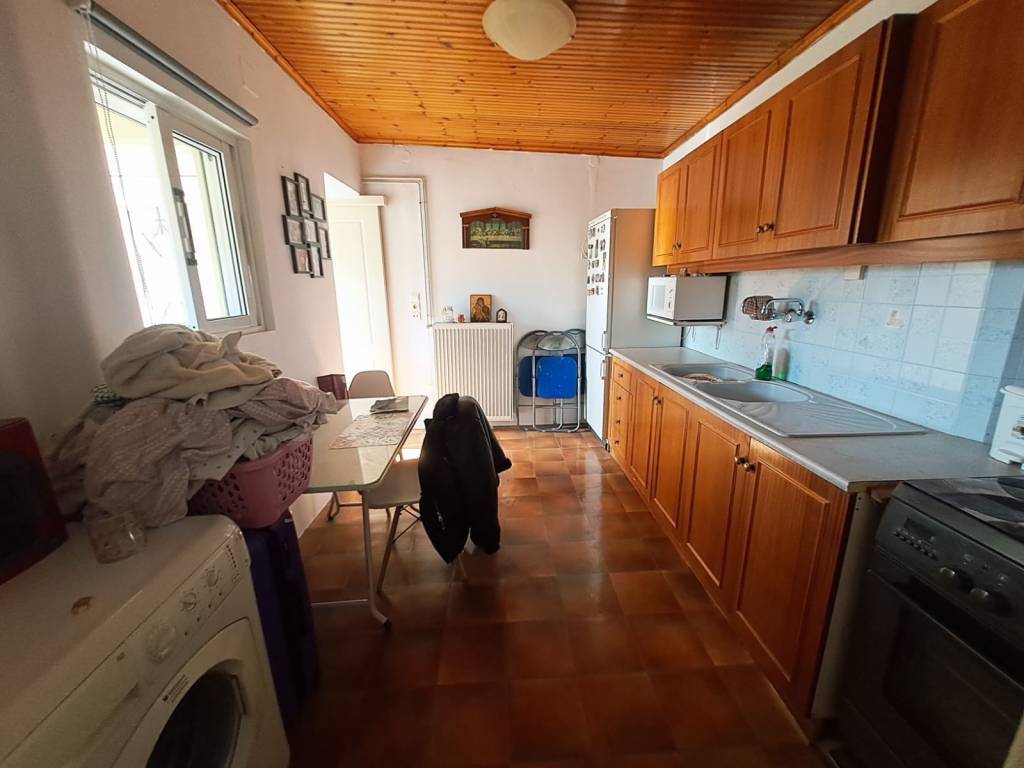 34ΤΜ Α-ΟΡΟΦΟΣ ΞΕΧΩΡΙΣΤΟ ΔΙΑΜ/ΣΜΑ; +40,000Ε