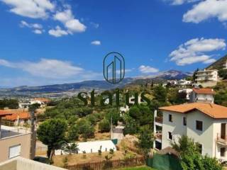 Θέα απο μπαλκόνι