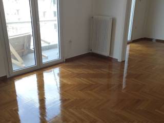 σαλονοτραπεζαρία