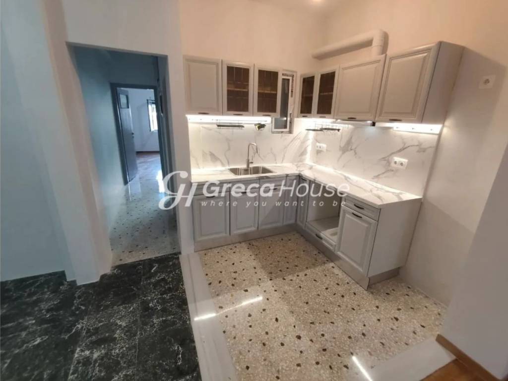 Aνακαινισμένο διαμέρισμα Κυψέλη