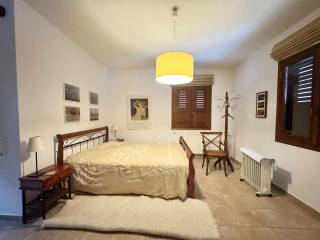 y/domatio 1oy orophoy