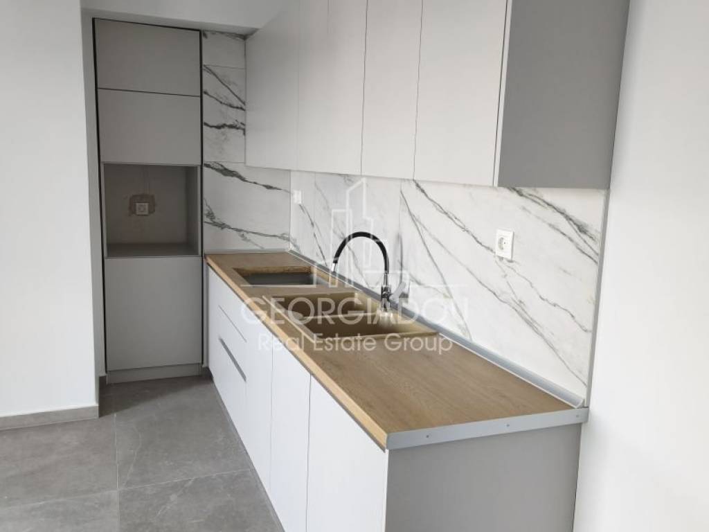 Σαλοκουζίνα