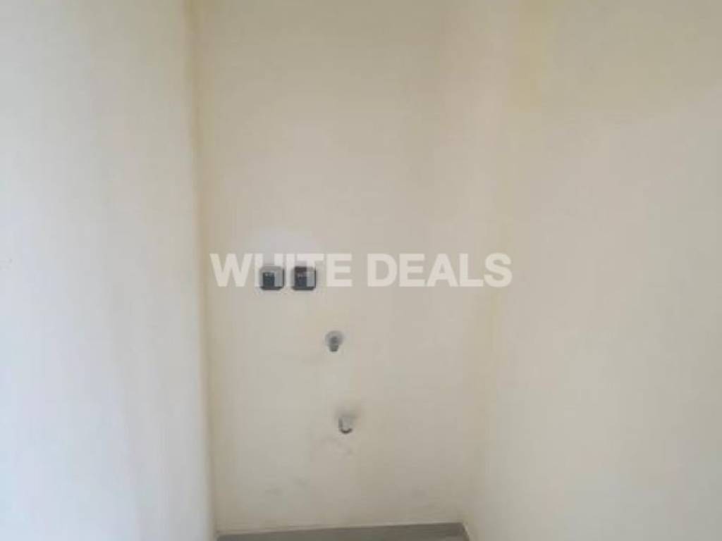 Θέση για πλυντήριο και στεγνωτήριο