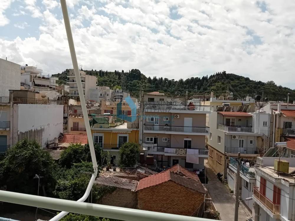 Θέα απο μπαλκόνι