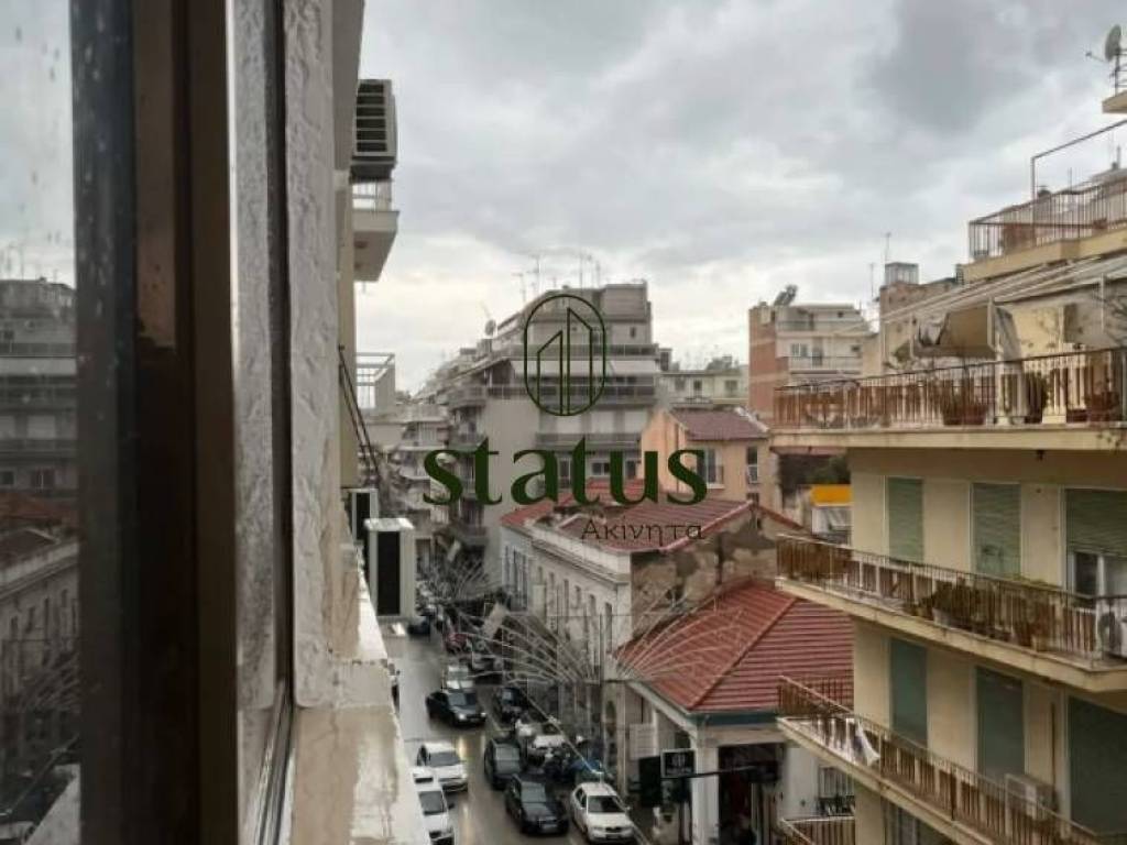 Θέα απο μπαλκόνι