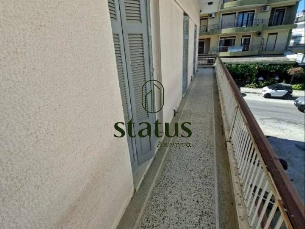 Θέα απο μπαλκόνι