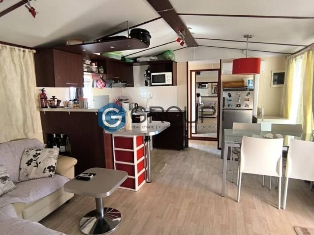 Σαλονοκουζίνα