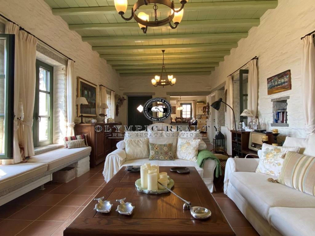 Εσωτερικοι χώροι