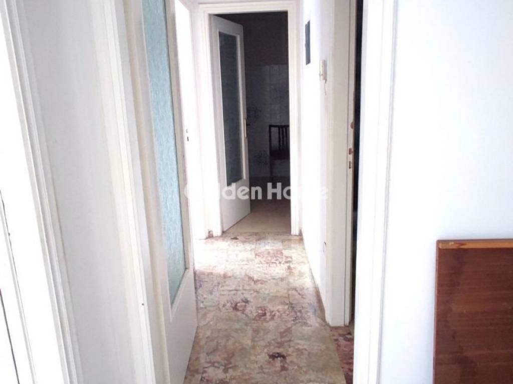 Χολ - Διάδρομος