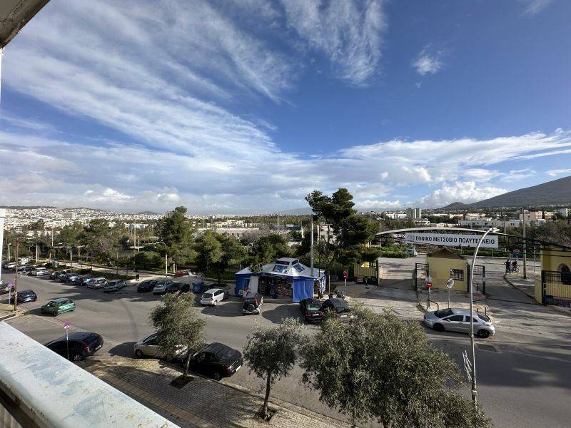 Θέα από μπαλκόνι