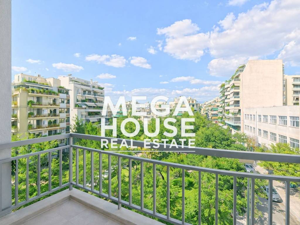 bedroom balcony/view