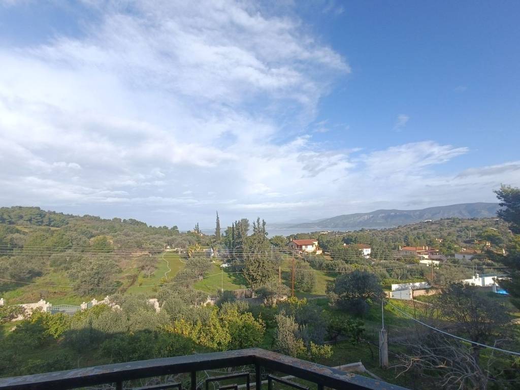 Θέα από μπαλκόνι