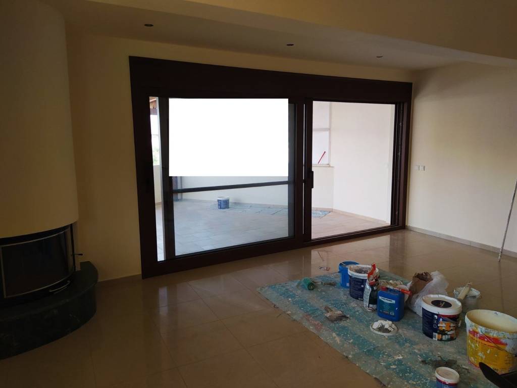 μπαλκονόπορτα βεράντας