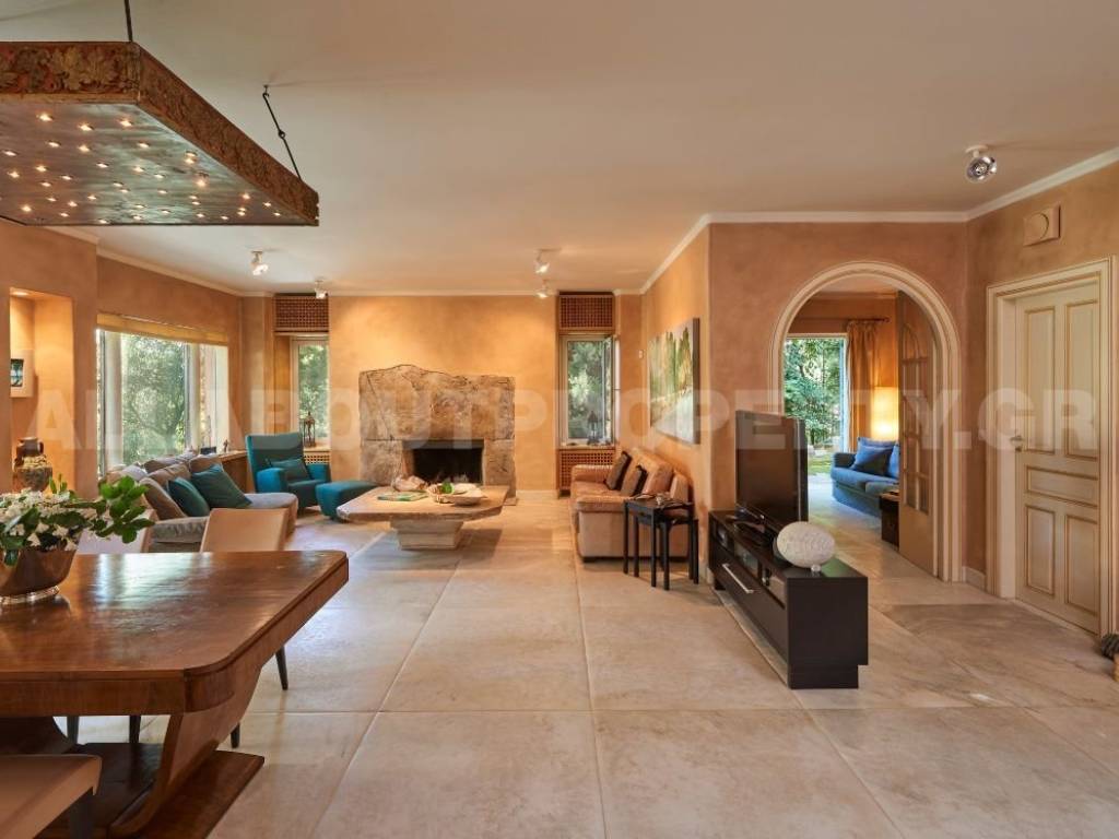 Εσωτερικοι χώροι