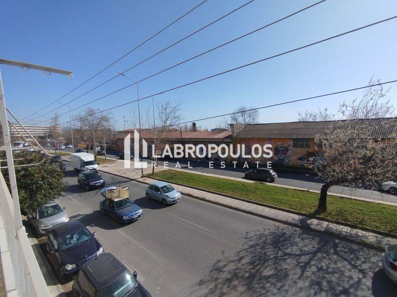 Θέα από μπαλκόνι