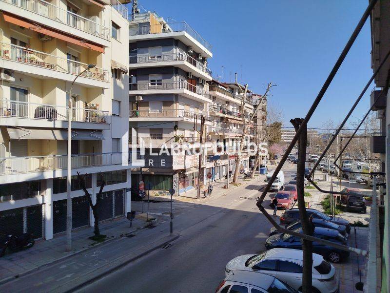 Θέα από μπαλκόνι