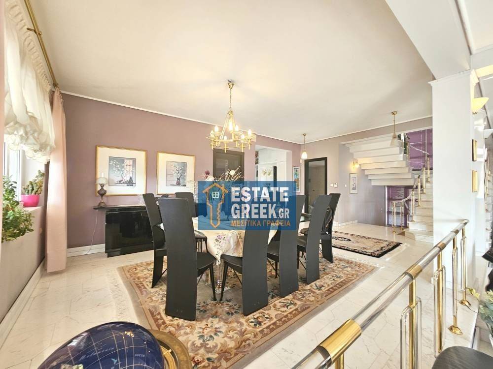 ★ On a 600 sq.m. plot ★ First sea view ★ Fully furnished ★