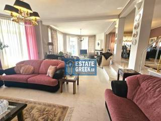 ★ On a 600 sq.m. plot ★ First sea view ★ Fully furnished ★