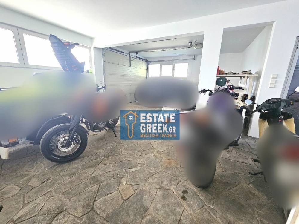 ★ On a 600 sq.m. plot ★ First sea view ★ Fully furnished ★