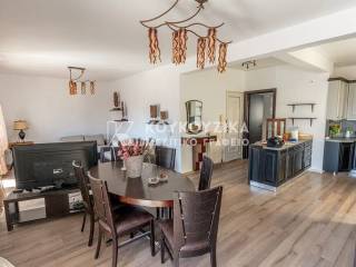 Σαλοκουζίνα