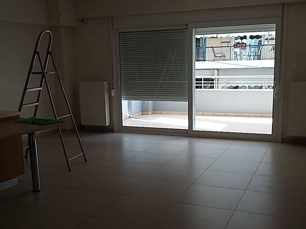 ΣΑΛΟΝΙ-ΚΟΥΖΙΝΑ