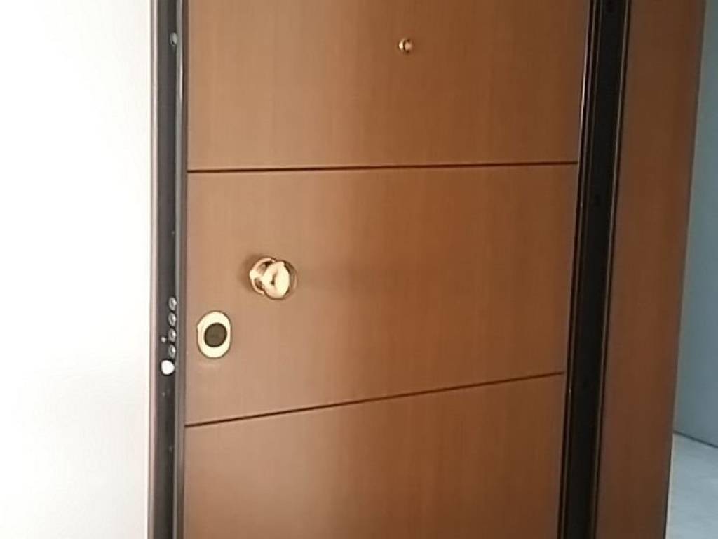 ΠΟΡΤΑ ΑΣΦΑΛΕΙΑΣ