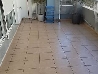 ΜΠΑΛΚΟΝΙ ΜΠΡΟΣΤΑ