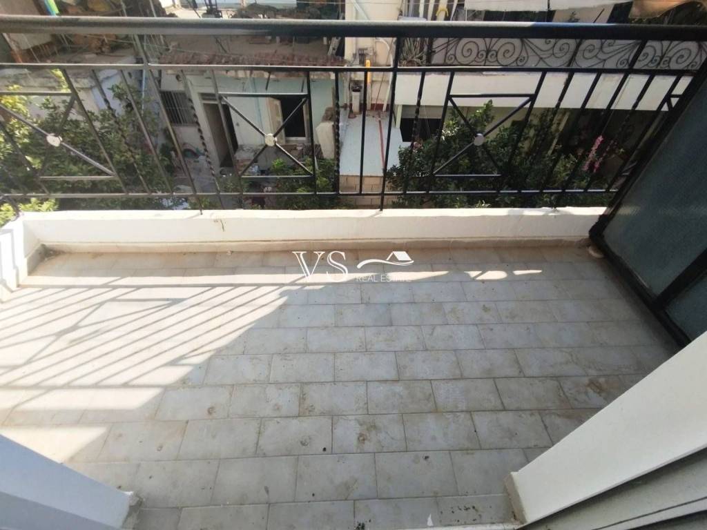 Θέα απο μπαλκόνι