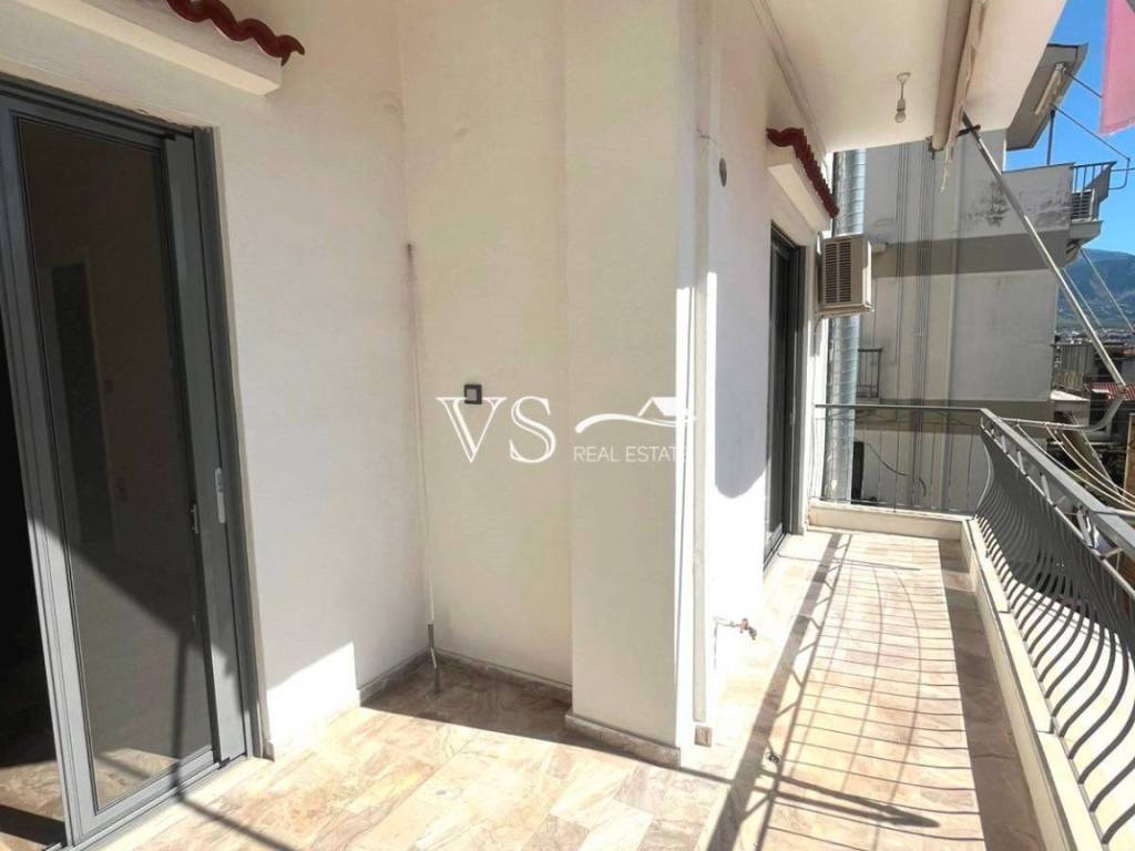 Θέα απο μπαλκόνι